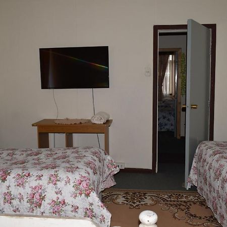 Hostal Torres Del Paine Punta Arenas Exterior foto
